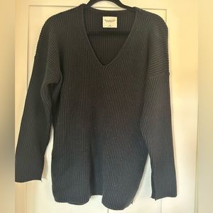 Abercrombie thick knit sweater